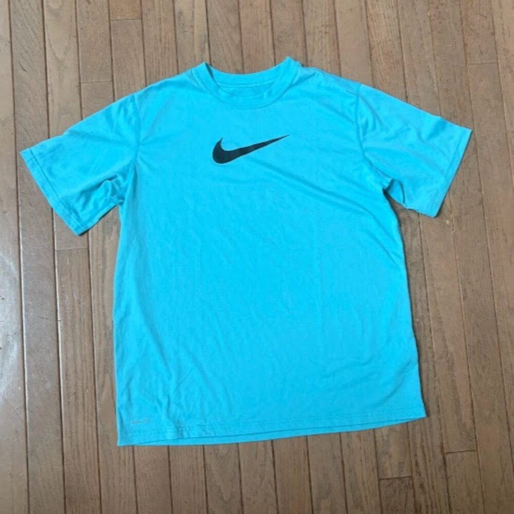 Nike Women's Blue Tee Shirt Dri - Fit XL
